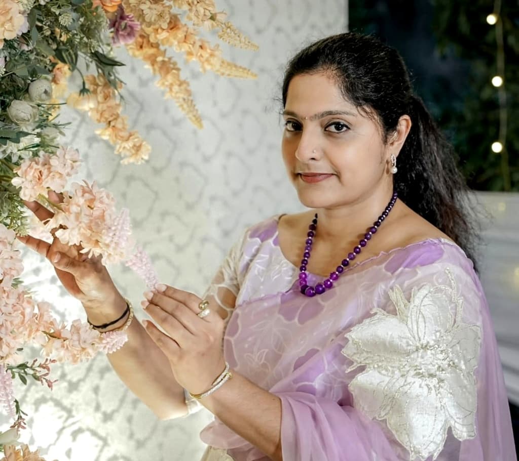Elizabeth Devasia - Founder & Owner of Nakshatra Collections Kanjirappally